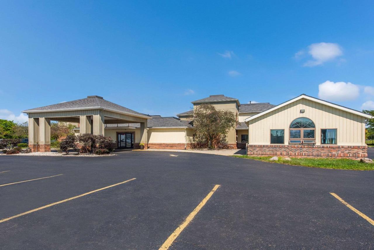 Quality Inn Upper Sandusky Exterior foto