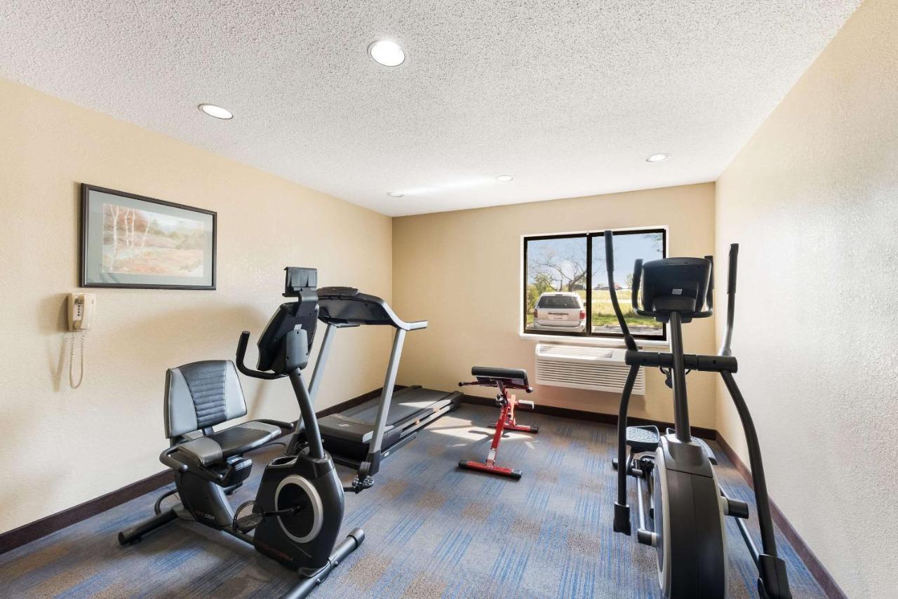 Quality Inn Upper Sandusky Exterior foto
