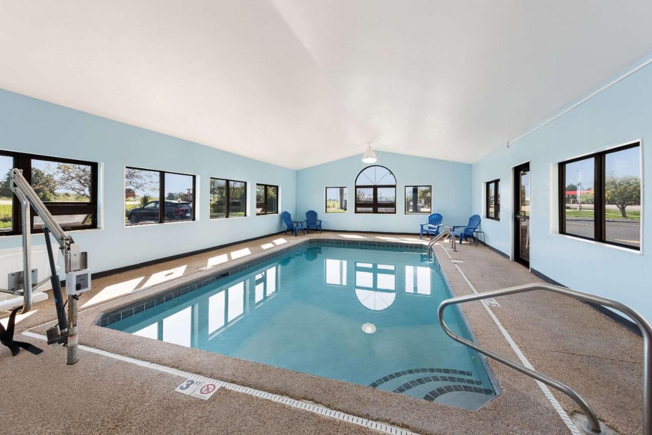 Quality Inn Upper Sandusky Exterior foto