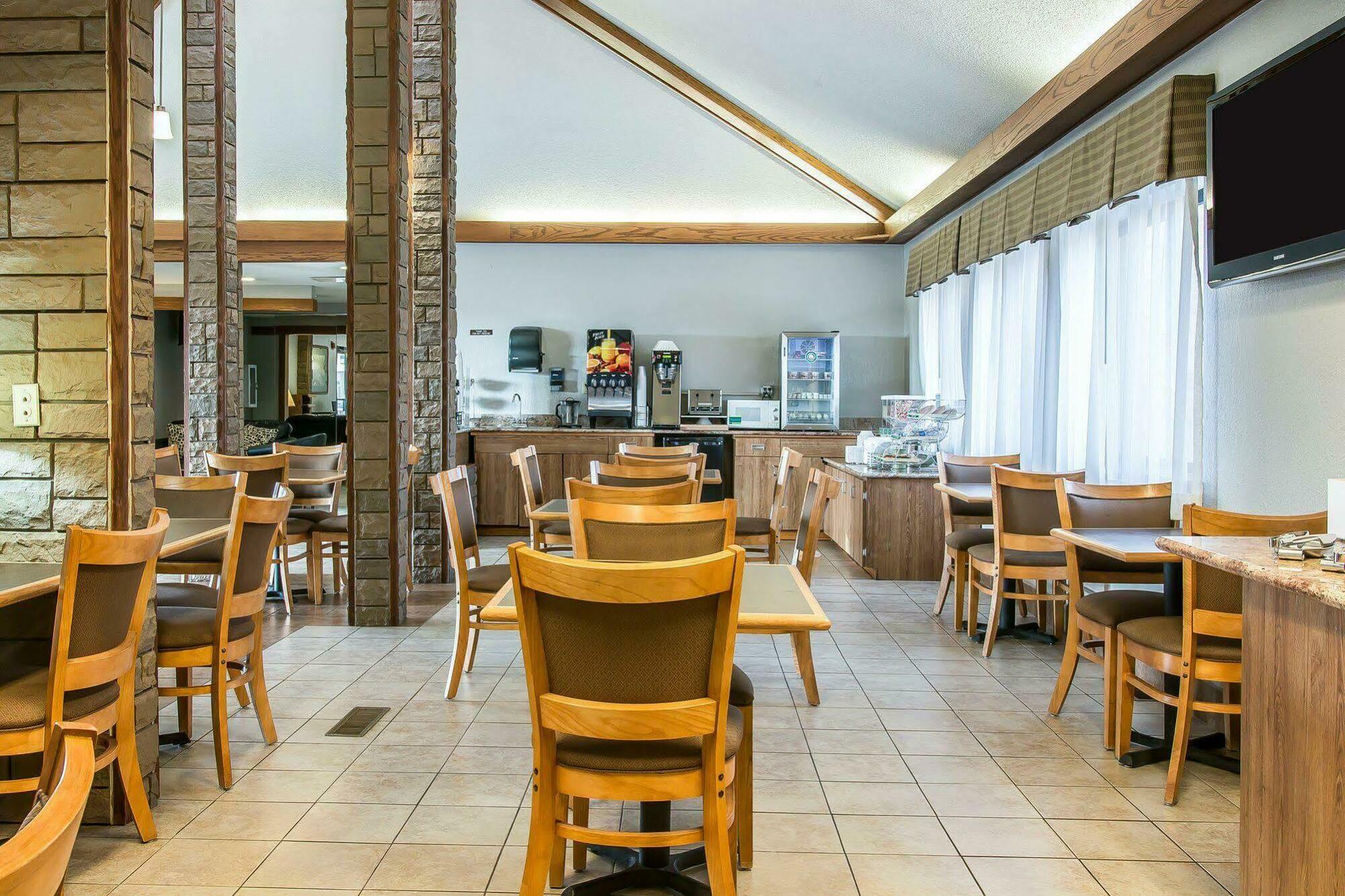 Quality Inn Upper Sandusky Exterior foto