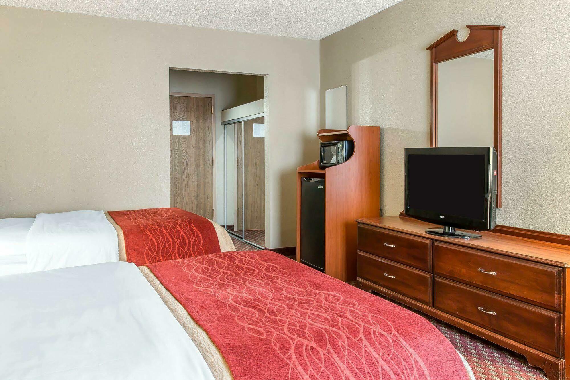 Quality Inn Upper Sandusky Exterior foto